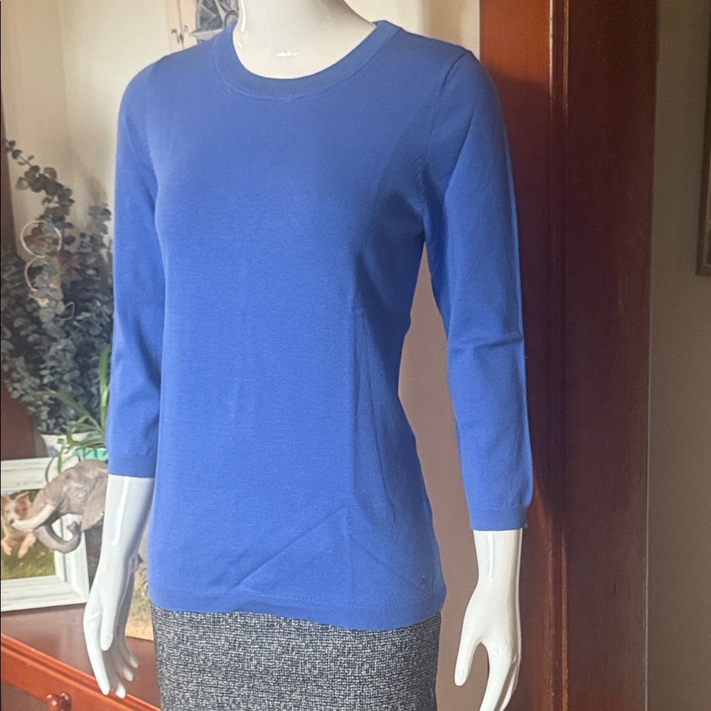 NWT Eddie Bauer size small Blue Women's Top
